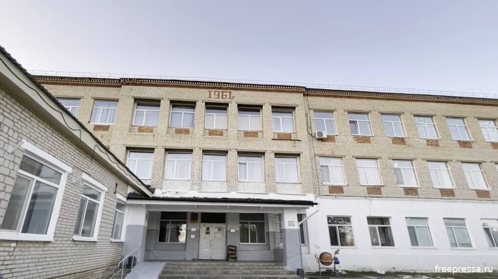 Одна из школ в Домбаровском районе